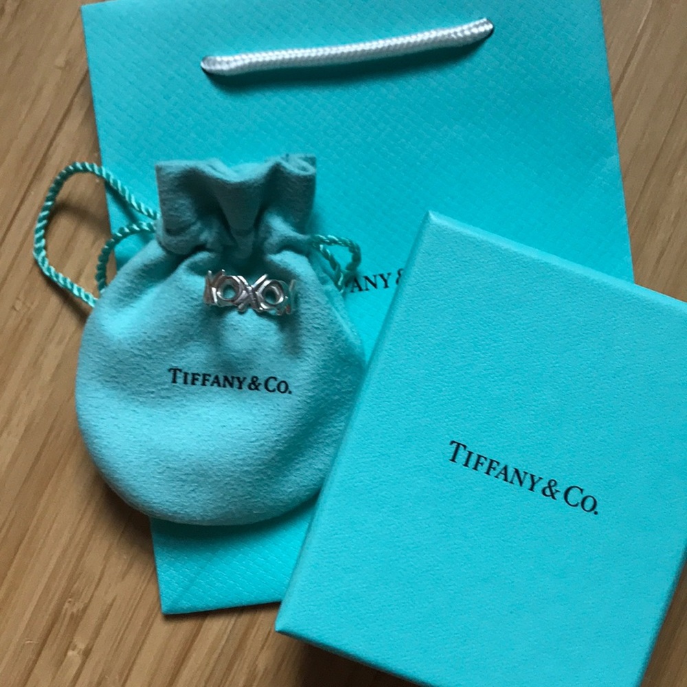 Tiffany’s silver xo ring
